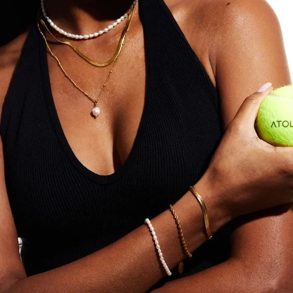 Atolea’ - "Kauai" Herringbone Bracelet - 18k gold New with/Tags & Dust Bag - Picture 5 of 6